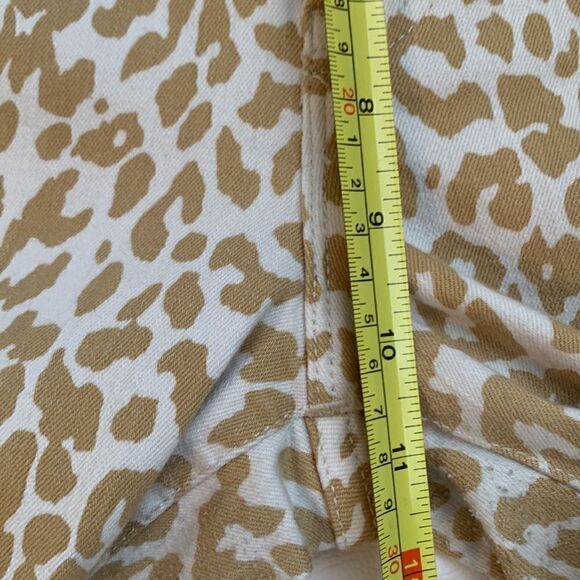 J.Crew Women’s Leopard Print Jeans. Size 28 - Picture 7 of 10